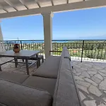 Altana Corfu فيلة *